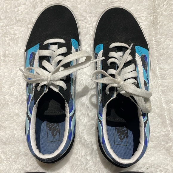 Blue Flame Vans - Picture 5 of 6